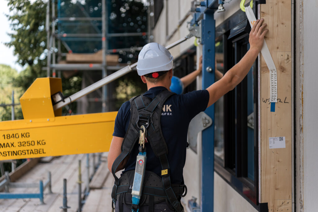 14-Visulions-MDC04506