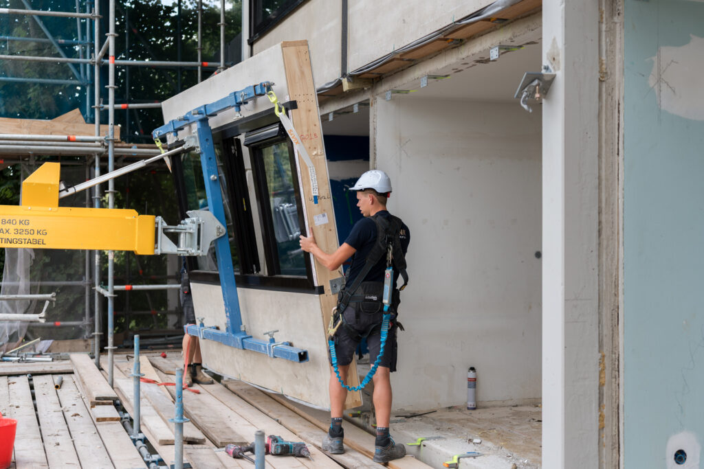 2-Visulions-MDC04234